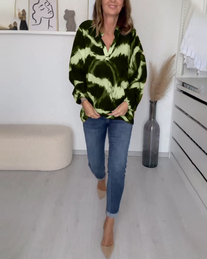 Sofie | Løs bluse med kunstnerisk mønster